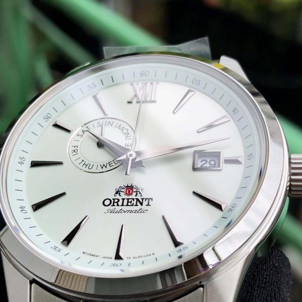 Orient là gì? Lịch sử thương hiệu và ý nghĩa logo Orient - Ảnh 1
