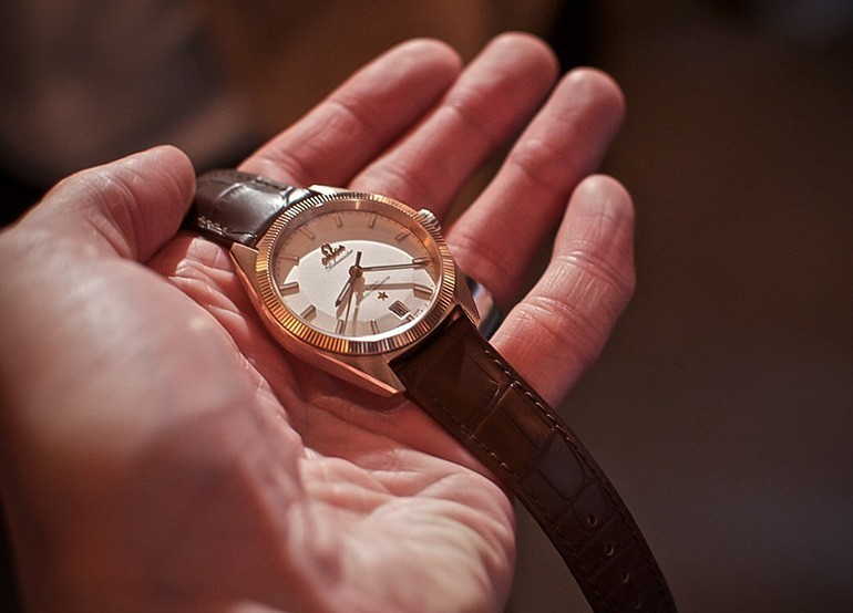 Top 20 mẫu đồng hồ Omega chính hãng bán chạy nhất thế giới ảnh 2