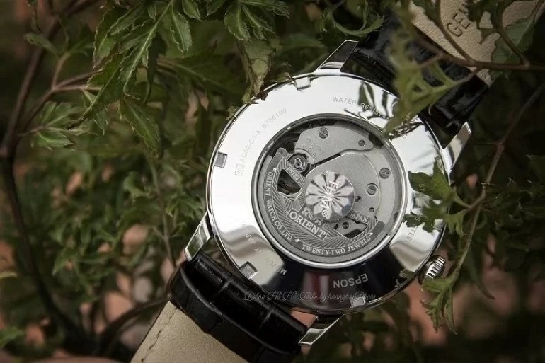 Khám phá chiếc đồng hồ Orient mặt đỏ bán chạy nhất tại Việt Nam - Ảnh 13