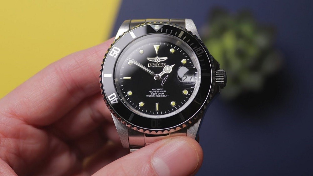 Để minh chứng cho những đặc tính đỉnh cao của gốm đen TZP-N TZP, gốm đen TZP-N được Richard Mille sử dụng ngay trong thiết kế vỏ của chiếc đồng hồ RM 68-01 Tourbillon - đây là phiên bản đồng hồ giới hạn chỉ có 30 chiếc trên toàn thế giới.