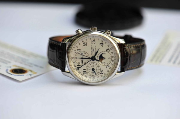 7 lưu ý khi mua bán đồng hồ cũ tại TPHCM cho người mới