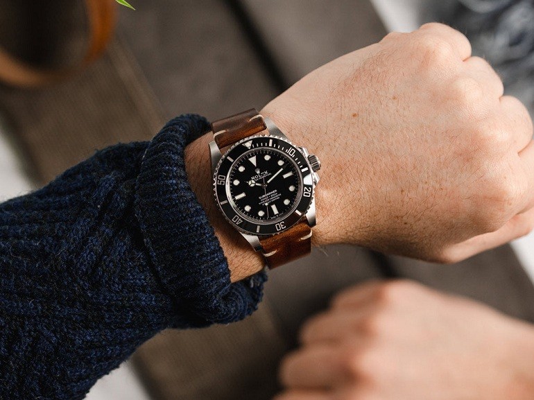 đồng hồ Rolex Submariner dây da đến nay vẫn được nhiều người yêu thích - ảnh 9