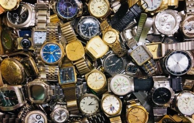 Đồng hồ si Nhật là gì? Cách mua nguyên kiện không bị lừa