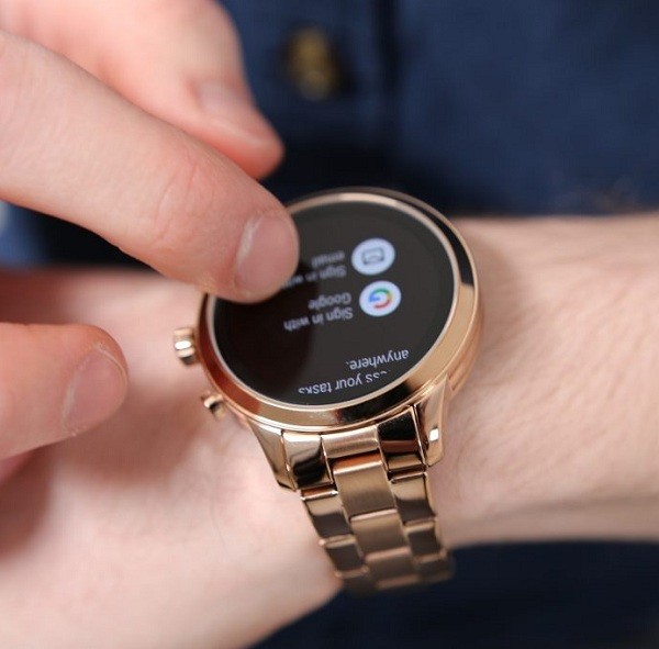 Tham khảo cách sử dụng đồng hồ Michael Kors Access Smartwatch-Hình 13