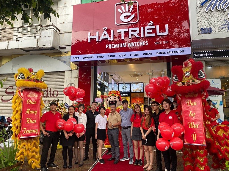 Đại lý bán đồng hồ Orient chính hãng tại Hà Nội, góp 0% - Hình cửa hàng
