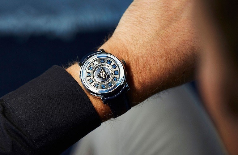 Đánh giá đồng hồ Louis Vuitton (LV): xuất xứ, giá, nhược điểm - Ảnh: 17
