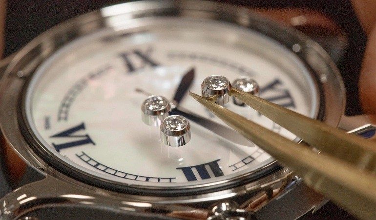 Đồng hồ Chopard Swiss Made sẽ có những đường nét tinh xảo-Hình 7