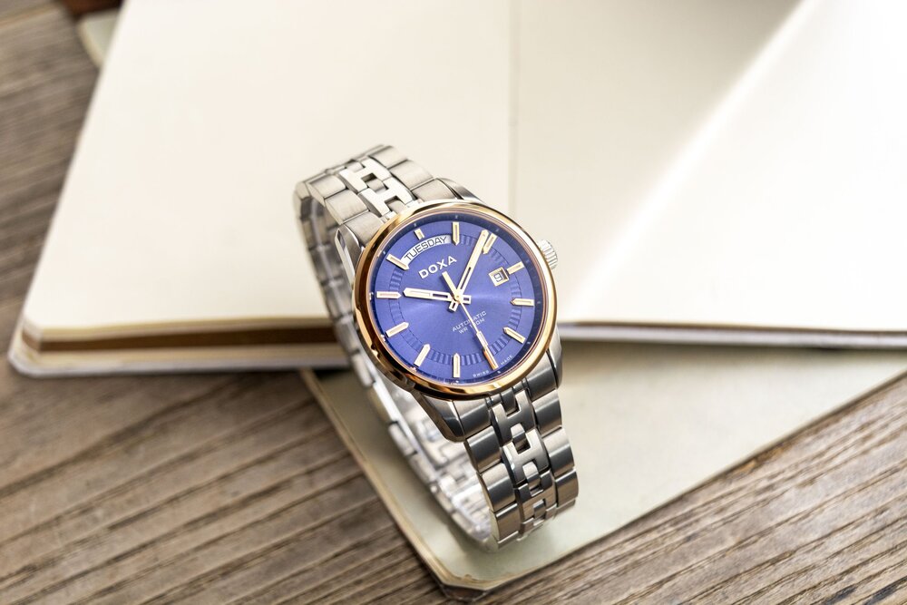 Đồng hồ Louis Vuitton (LV) của nước nào? Có tốt không? Giá bán - Ảnh 19