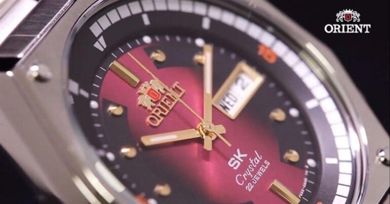 Đồng hồ Orient automatic, SK, 3 sao cổ,… giá bao nhiêu?