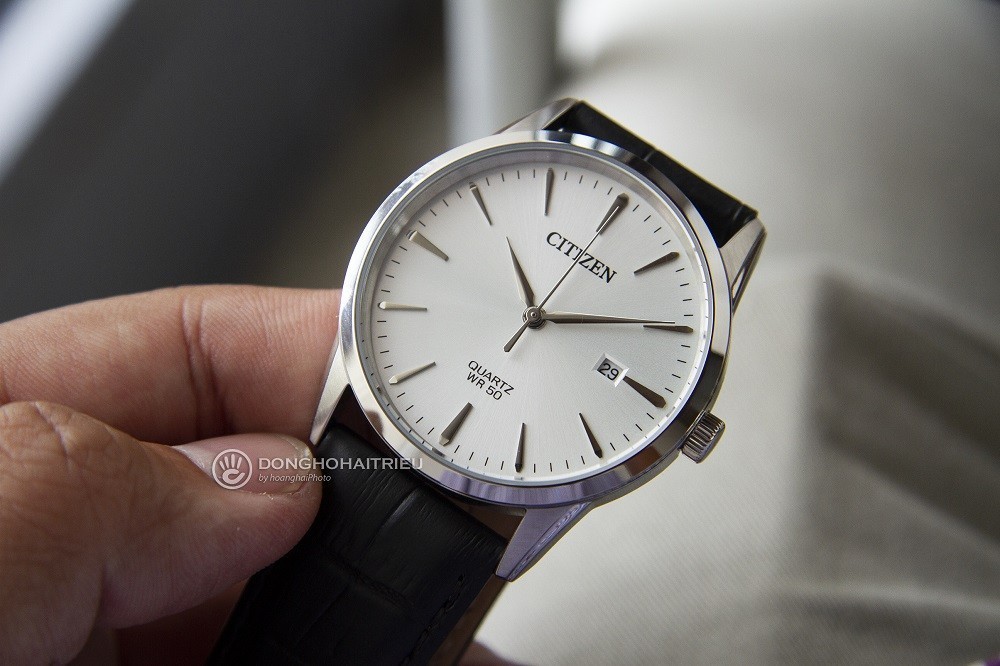 đồng hồ quartz chronograph là gì