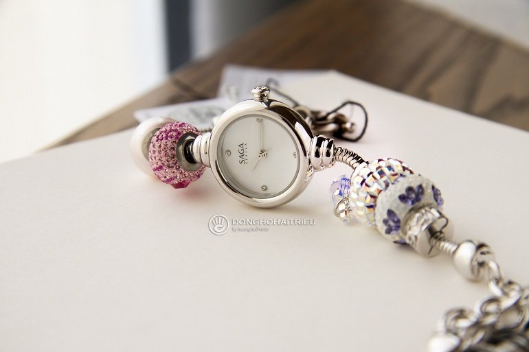 Giới thiệu 7 mẫu đồng hồ nữ đính đá đẹp có thiết kế đẹp nhất - Ảnh: 14