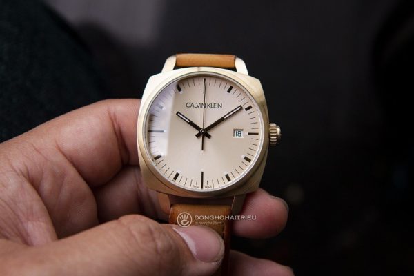 Hãng đồng hồ Calvin Klein (CK) của nước nào? Giá bao nhiêu?