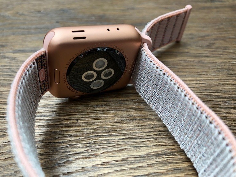 Hướng dẫn thay dây đồng hồ Apple Watch nhanh trong 30 giây - Ảnh: 7