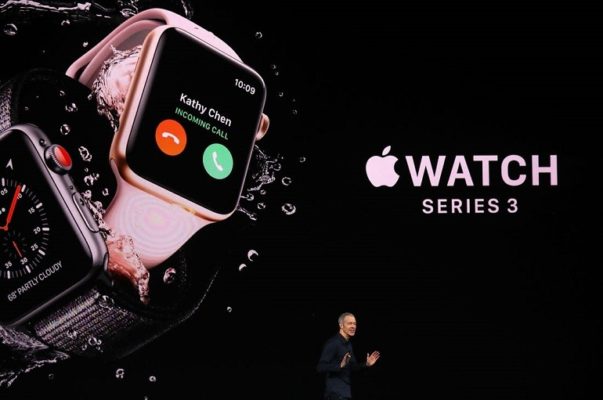 So sánh giữa đồng hồ Apple Watch series 3 bản thép và nhôm