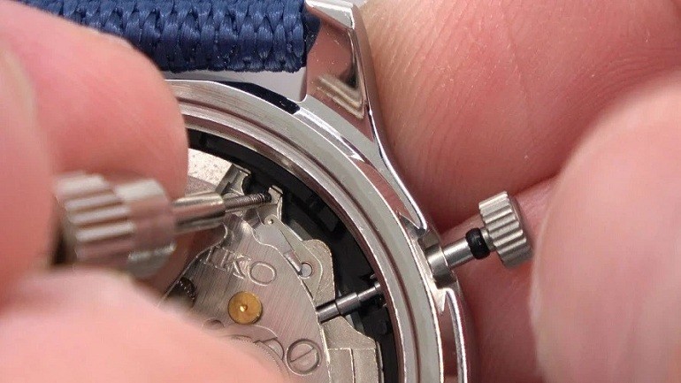 Thợ sửa đồng hồ giỏi ở Hà Nội đảm bảo chiếc đồng hồ được chăm sóc tốt-Hình 17