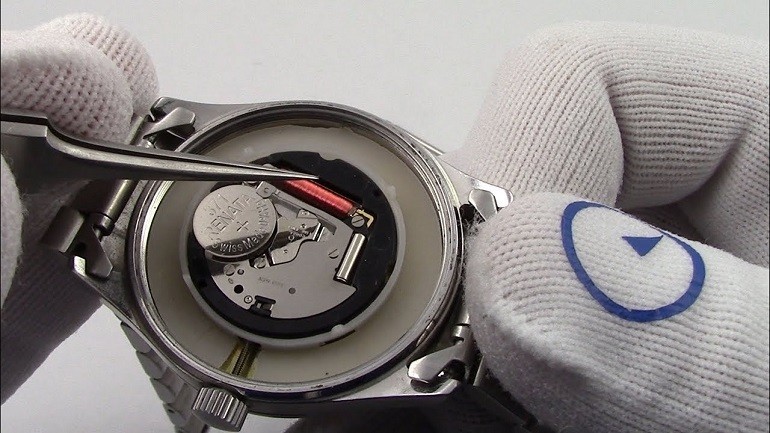 Thay pin đồng hồ Fossil miễn phí 100% suốt đời tại Watches - Ảnh: 3
