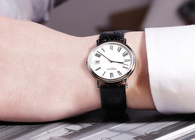 Tổng hợp các dòng đồng hồ Tissot giá rẻ nhất: Rẻ như đồng hồ Nhật Tissot T52.1.421.13