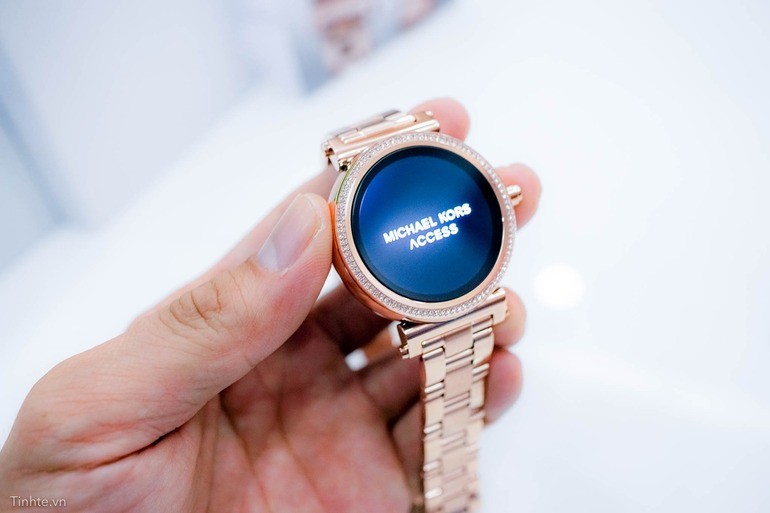 TOP 15 các loại đồng hồ thông minh tốt nhất tại Việt Nam - Ảnh: 7