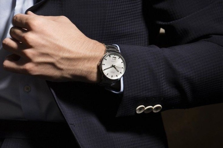 TOP 30 các loại đồng hồ đeo tay nam phổ biến nhất hiện nay - Ảnh 15