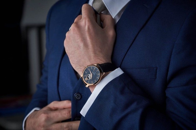TOP 30 các loại đồng hồ đeo tay nam phổ biến nhất hiện nay - Ảnh 29