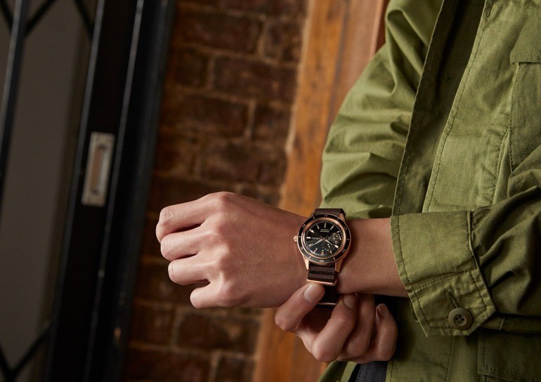 TOP 30 các loại đồng hồ đeo tay nam phổ biến nhất hiện nay - Ảnh 32