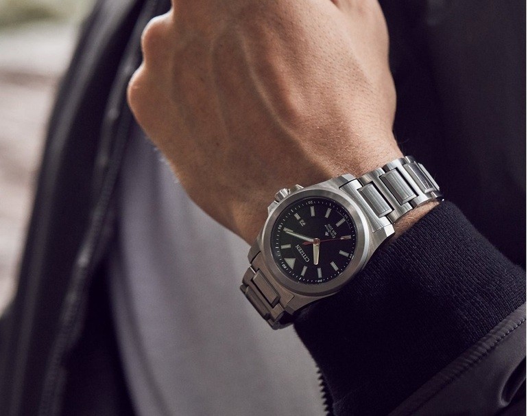 TOP 30 các loại đồng hồ đeo tay nam phổ biến nhất hiện nay - Ảnh 5