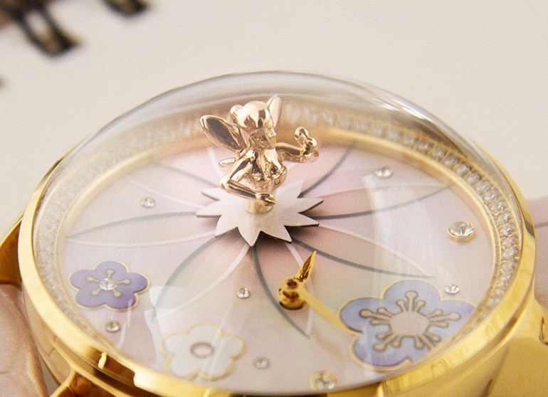 Trên tay 3 chiếc đồng hồ Fouetté Fairy (Limited) vừa mở bán - Ảnh: 1