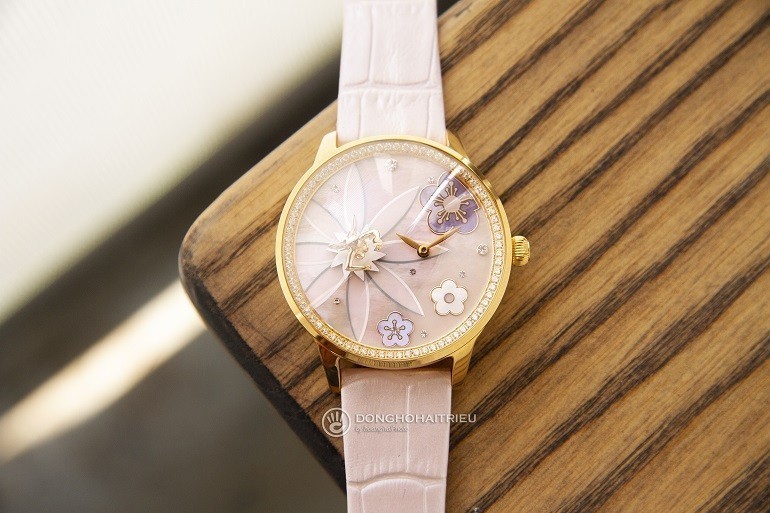 Trên tay 3 chiếc đồng hồ Fouetté Fairy (Limited) vừa mở bán - Ảnh: 2