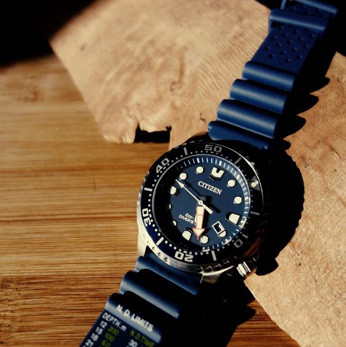 dong-ho-citizen-eco-drive-promaster-diver