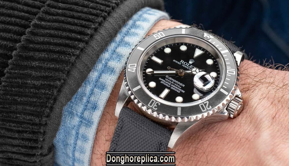 Dây đồng hồ Rolex Submariner có những loại nào mà thu hút khách hàng đến thế