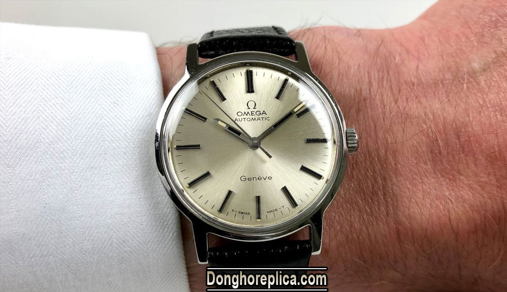 Trong đó các mẫu sản phẩm đồng hồ Omega 25 Jewels Swiss Made chiếm 1 tới 2% tổng sản lượng.