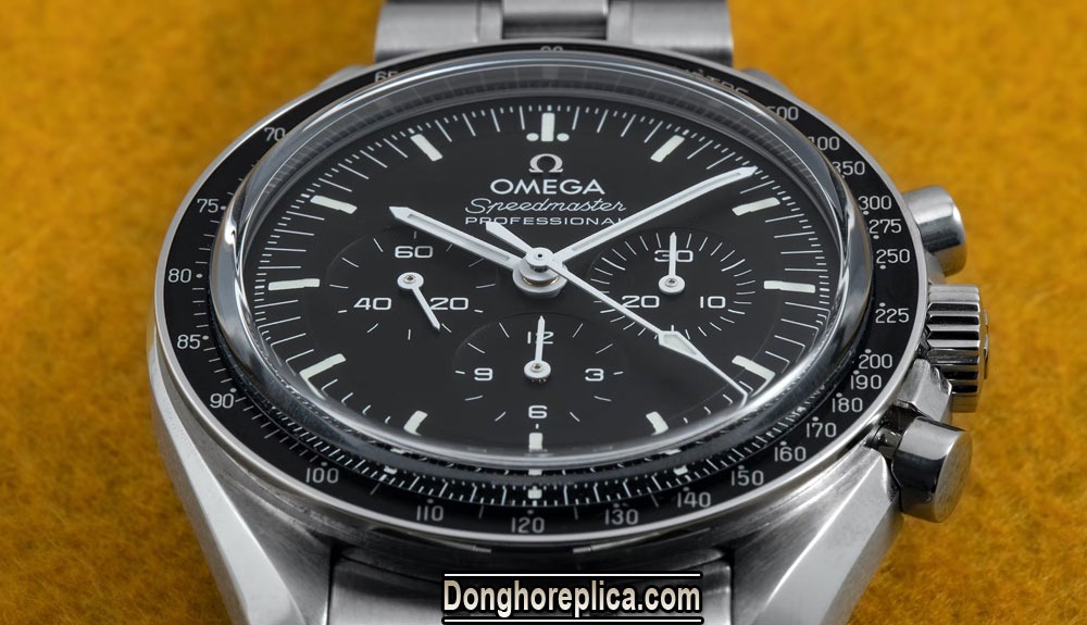 Omega Speedmaster Moonwatch tượng đài quan trọng của Omega