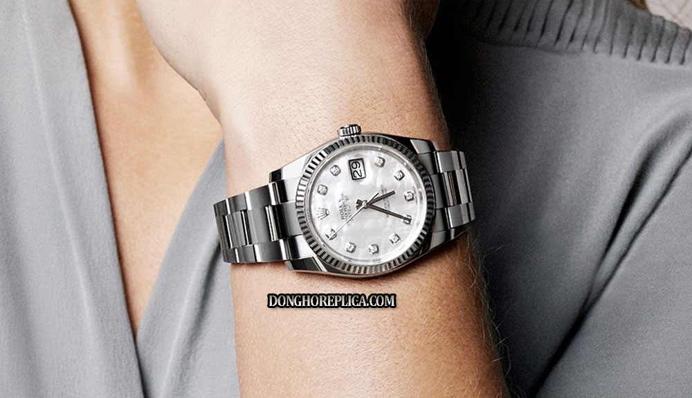 Giá đồng hồ Rolex nữ chính hãng là bao nhiêu ? Bảng giá mới nhất năm