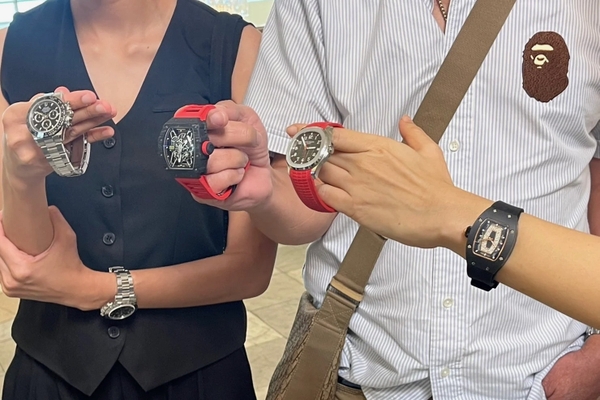 Hải quan Thái Lan thừa nhận bán đấu giá đồng hồ giả của thương hiệu Rolex, Patek Philippe và Richard Mille