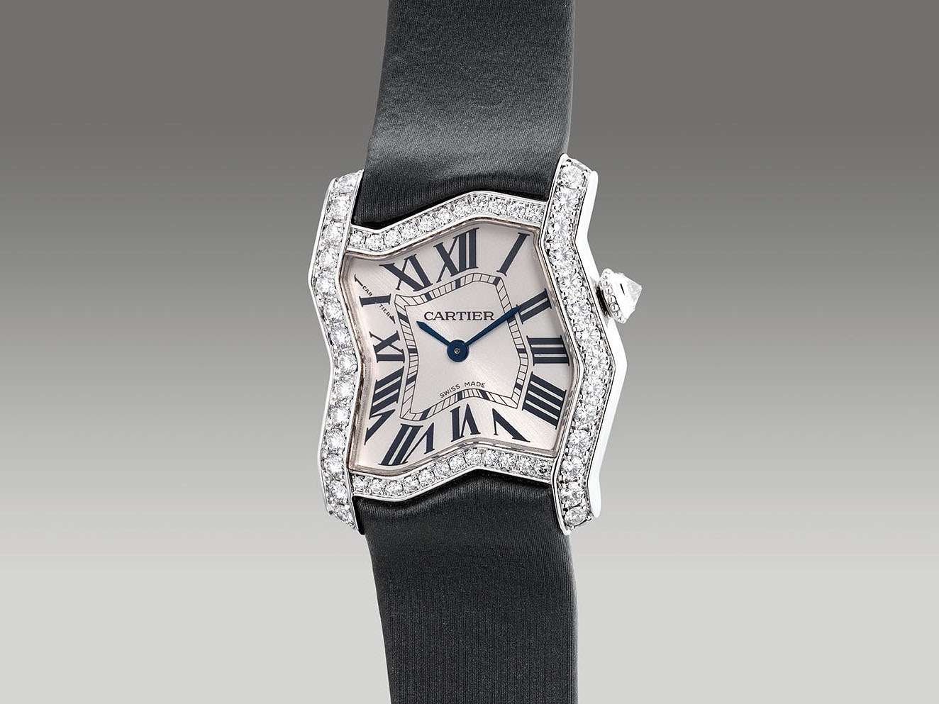 Đồng hồ Cartier Tank Folle