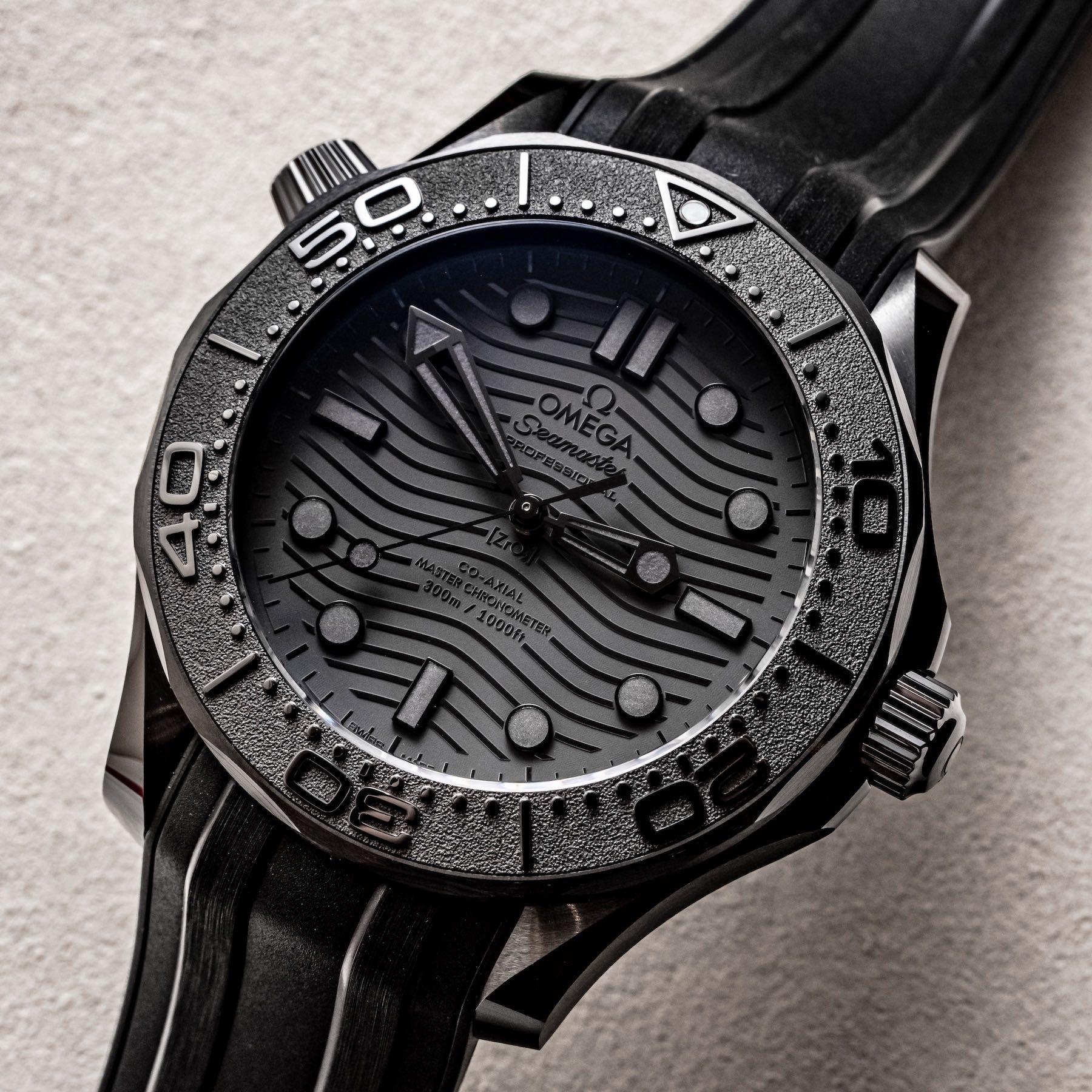 đồng hồ Seamaster Diver 300M Black Black mới 2021