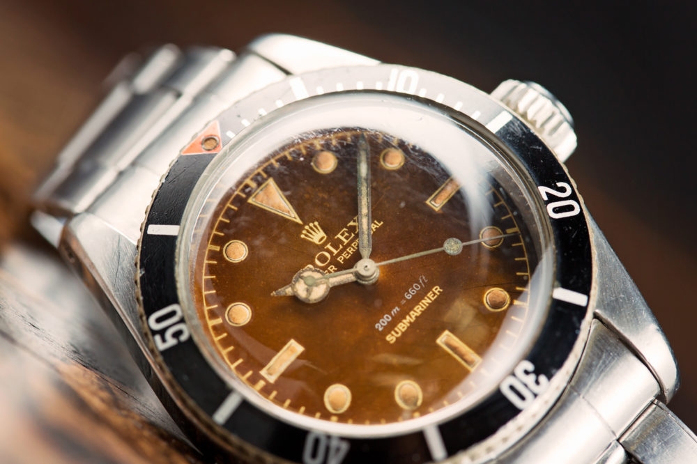 Đồng hồ Rolex Submariner của “James Bond”.
