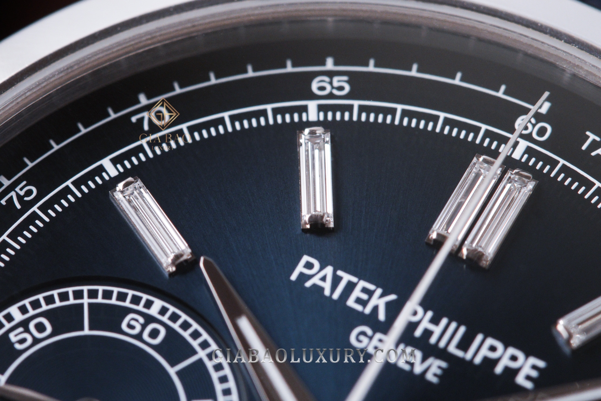 Đồng hồ Patek Philippe Complications 5170P-001