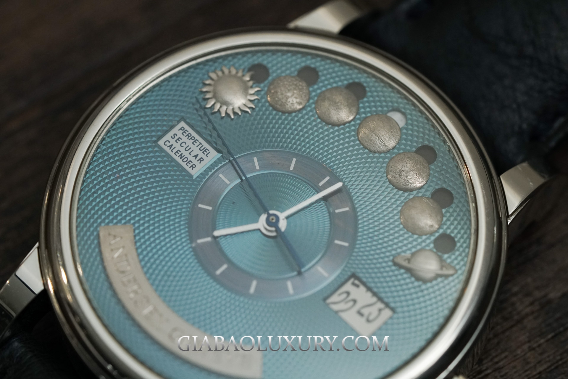 Giới thiệu đồng hồ Andersen Geneve Perpetuel Secular Calender phiên bản kỷ niệm 20 năm