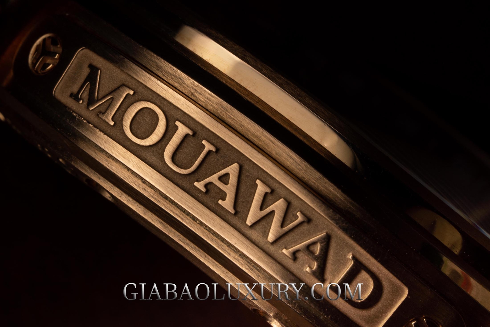 Review Đồng hồ Mouawad Grande Ellipse Chrono Mono Poussoir Tourbillon