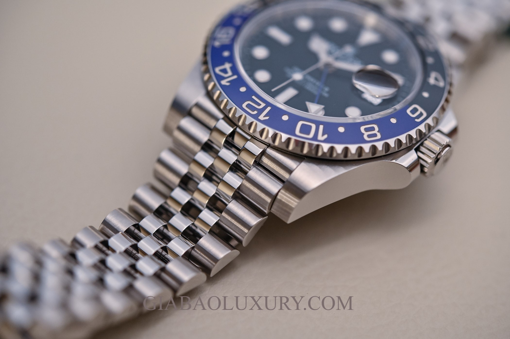 đồng hồ Rolex GMT-Master II 126710BLNR