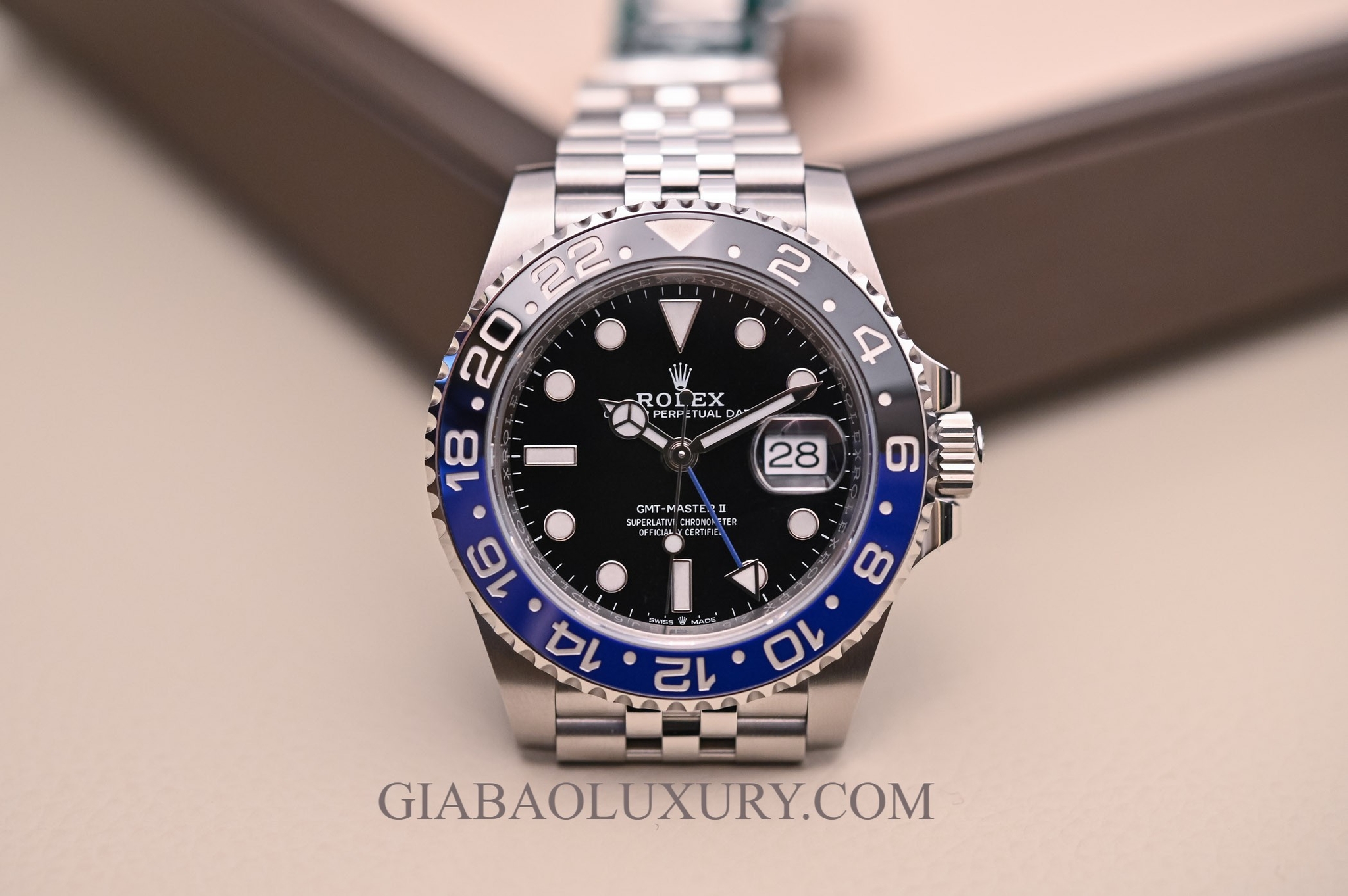 đồng hồ Rolex GMT-Master II 126710BLNR