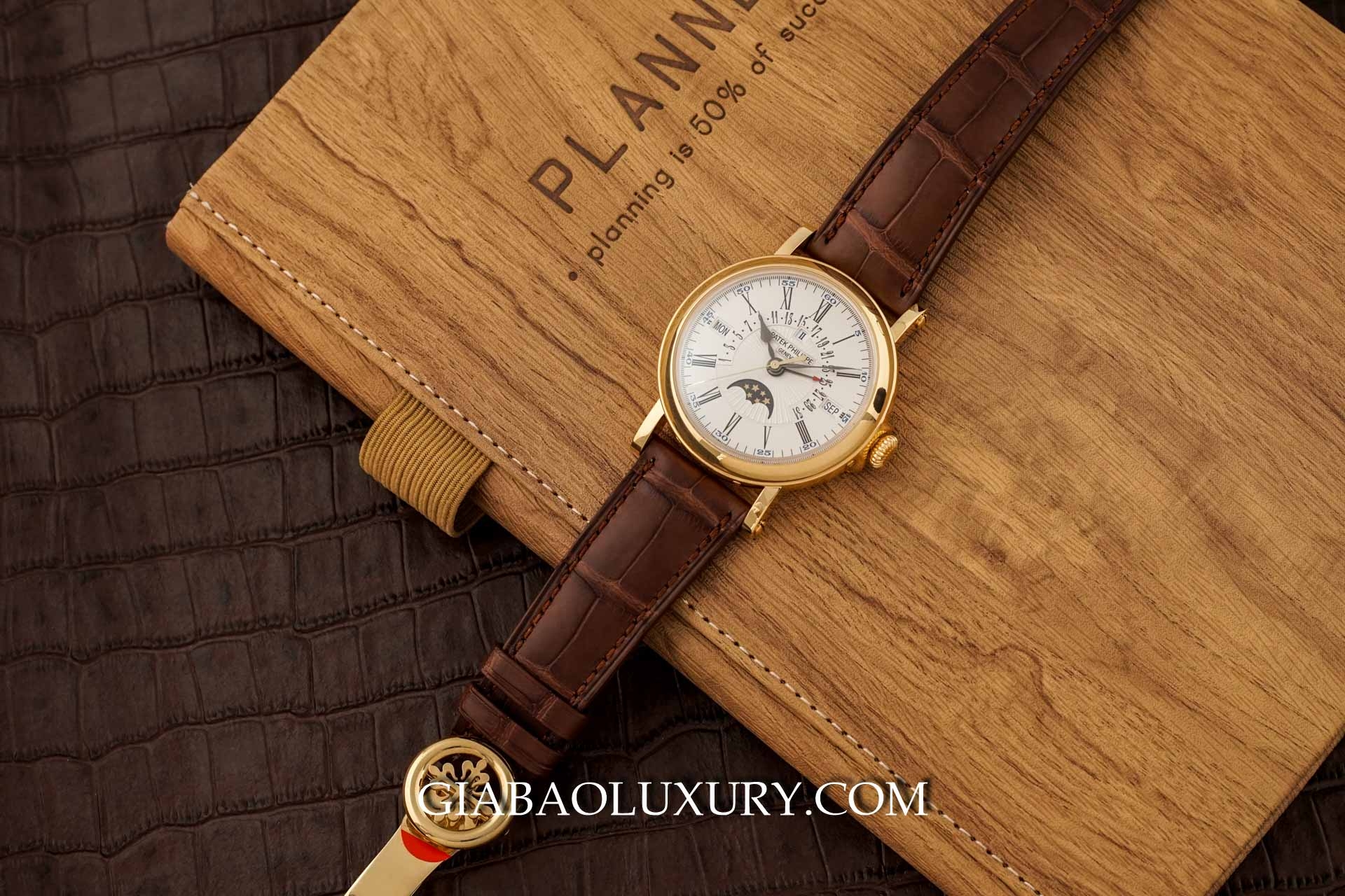 Đồng hồ Patek Philippe Grand Complications 5159J-001
