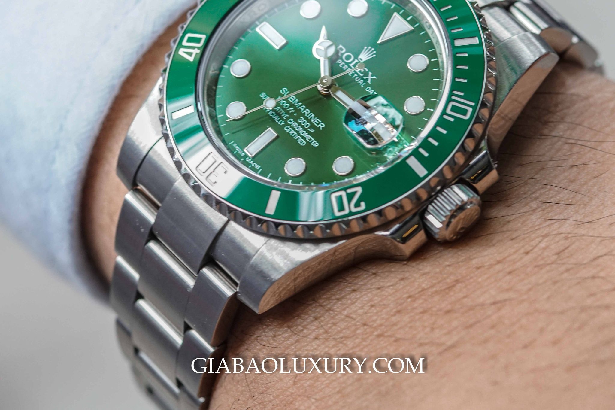 đồng hồ Rolex Submariner Date 116610LV, The Hulk