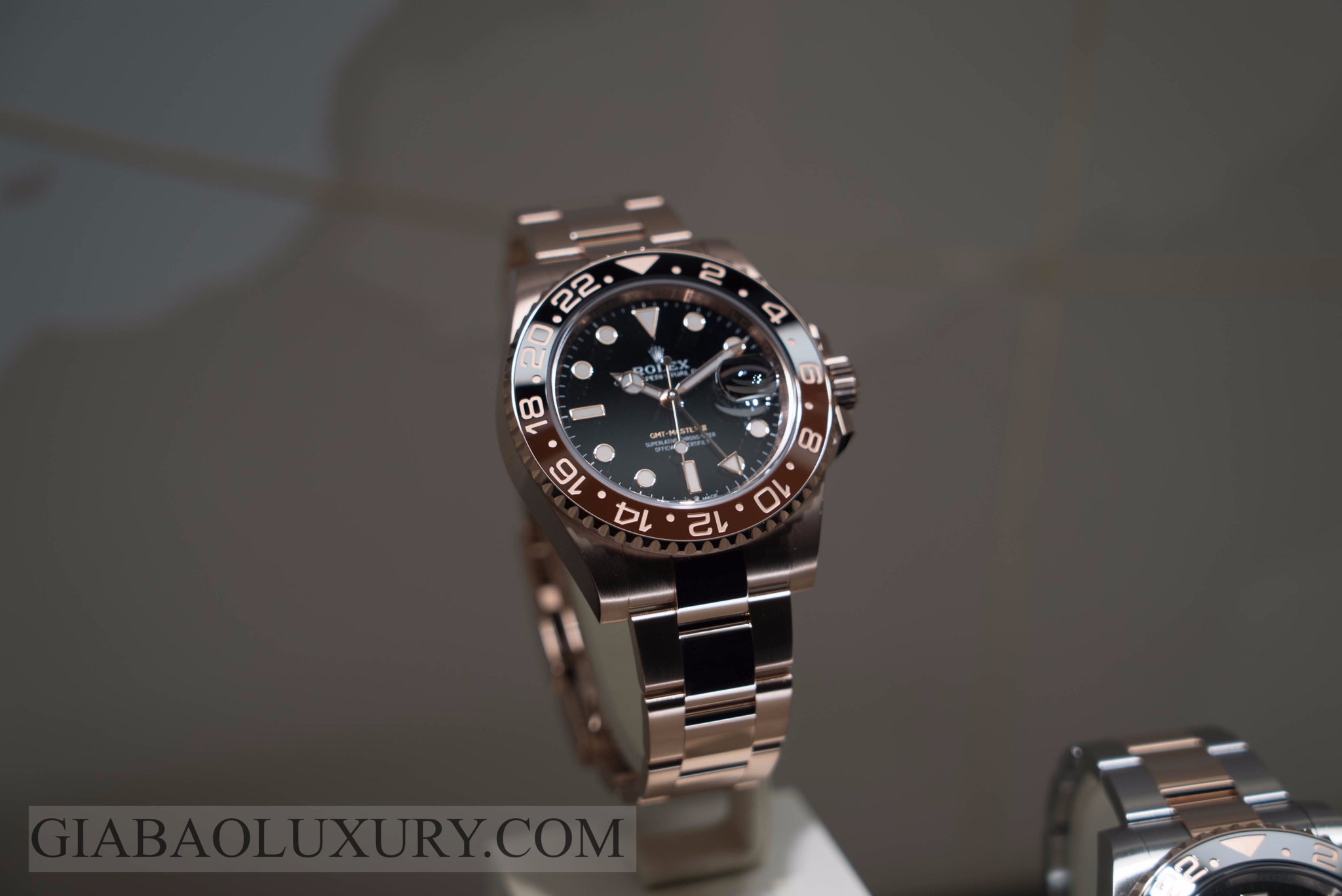 đồng hồ Rolex GMT-Master II 126711CHNR 126715CHNR