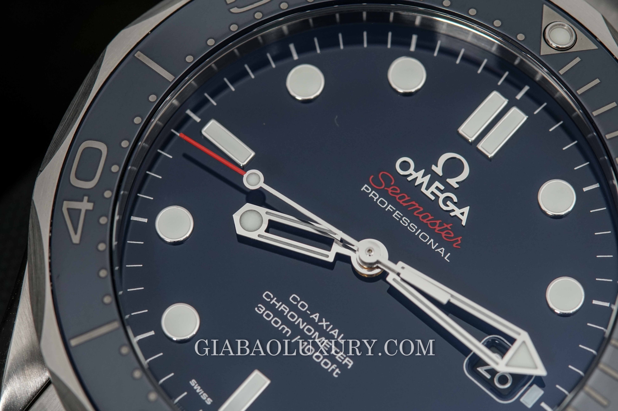 đồng hồ Omega