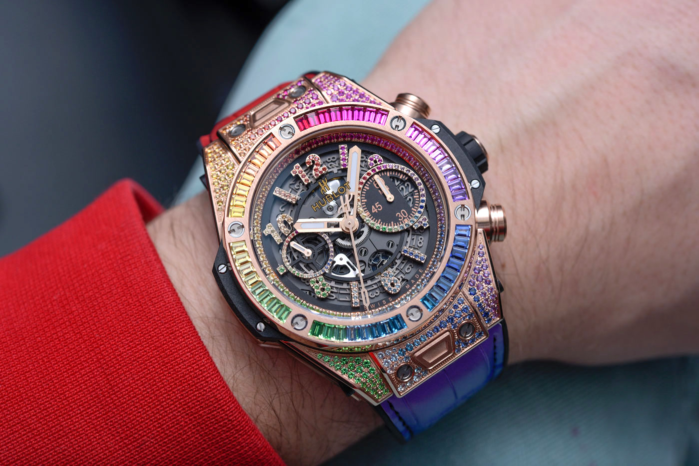 Đồng hồ Hublot Big Bang Unico Rainbow King Gold: Bữa tiệc đá quý sang trọng