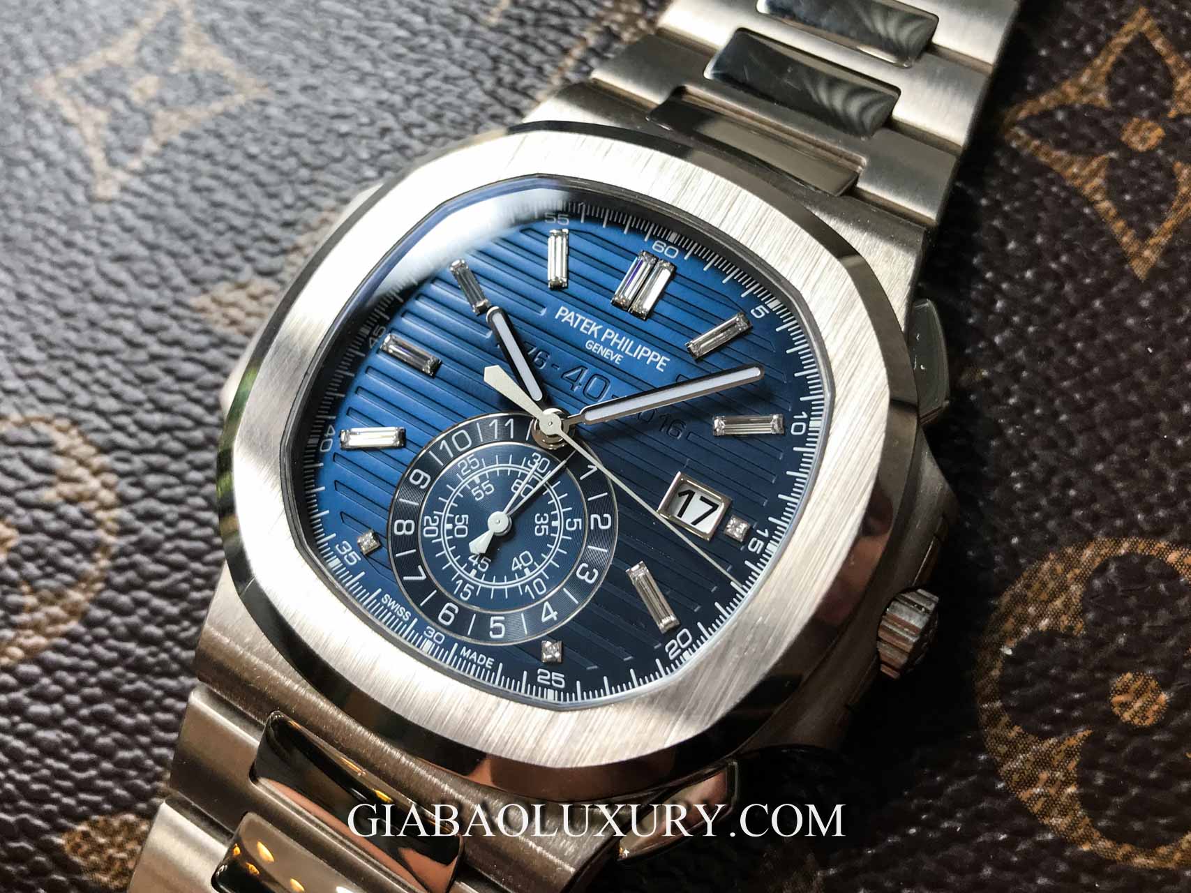 Review đồng hồ Patek Philippe Nautilus 5976/1G - Phiên bản kỷ niệm 40 năm bộ sưu tập Nautilus