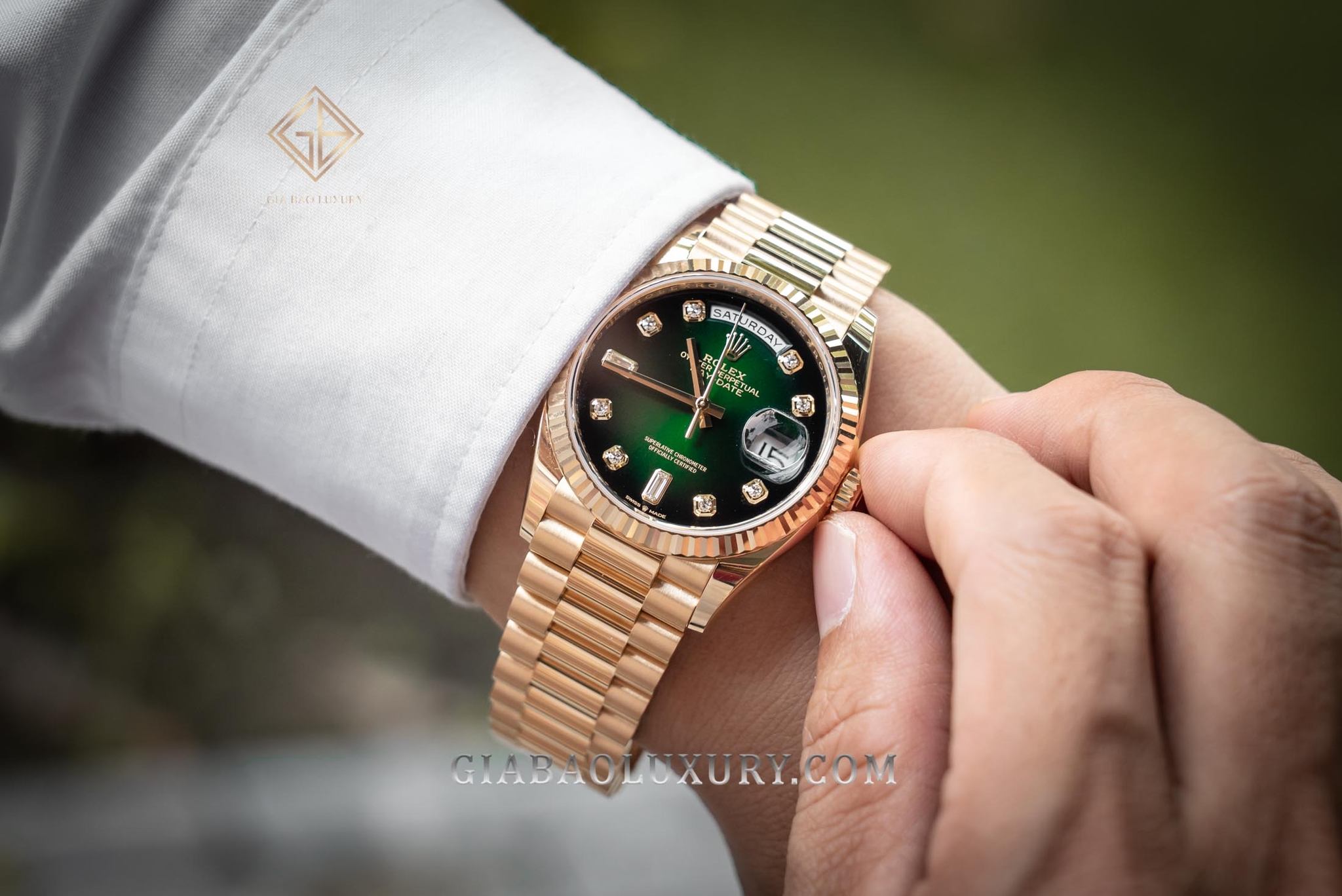 đồng hồ Rolex Day-Date 128238 Mặt xanh lá