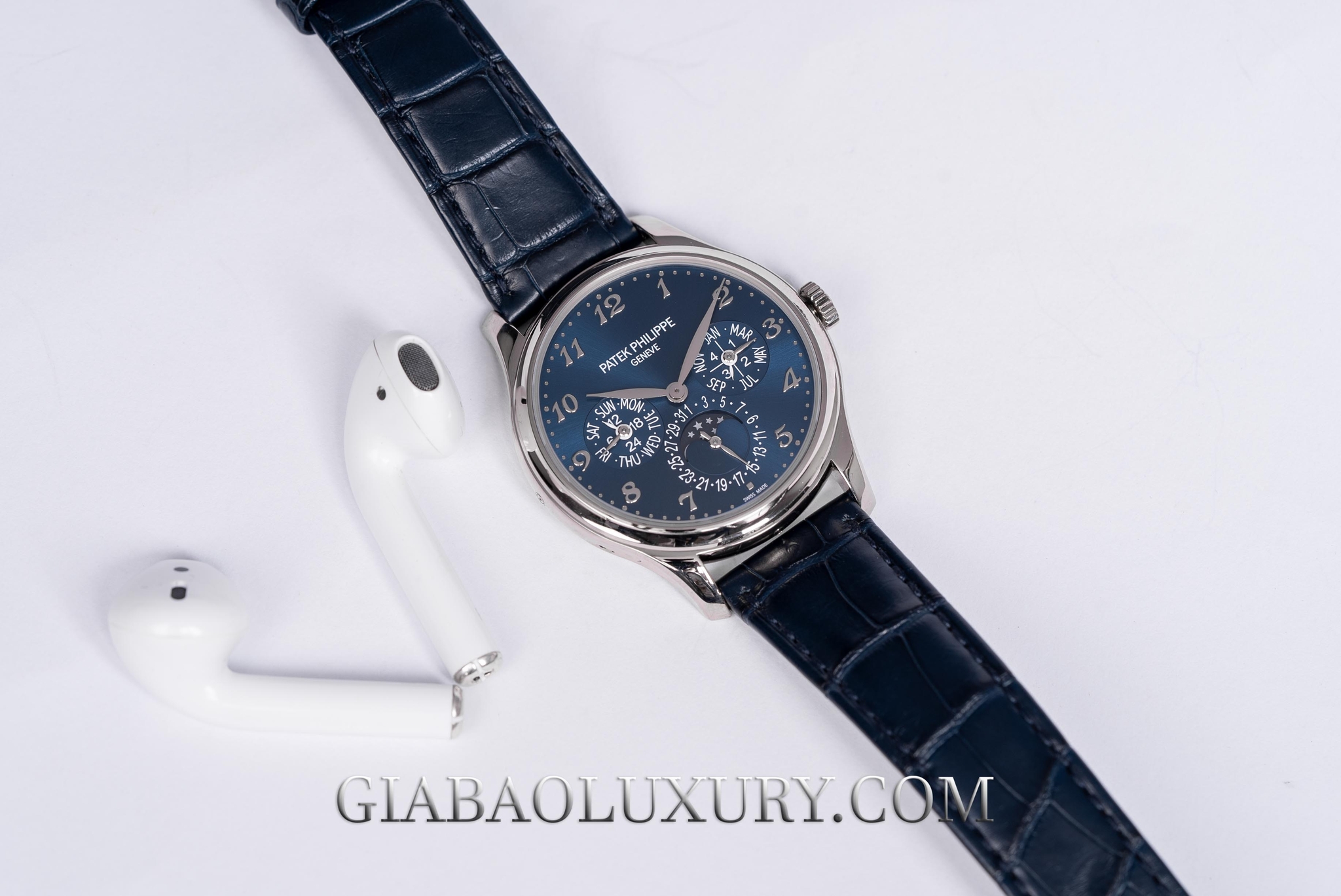 Đồng hồ Patek Philippe Grand Complications 5327G-001